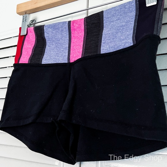 lululemon athletica | Boogie Short Black / Quilting Winter 14 - Picture 2 of 10